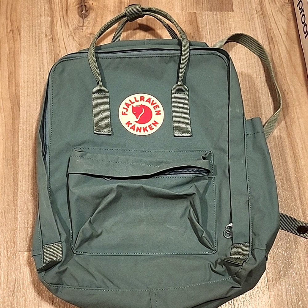 FJALLRAVEN KANKEN backpack